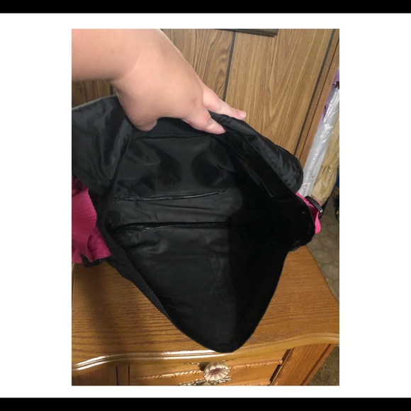 Pirates of the Caribbean Messenger Bag - Picture 7 of 12